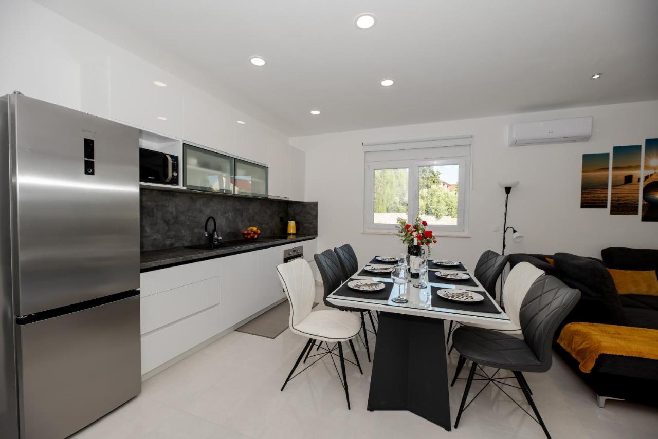 Villa Sportiva Zadar With Private Heated Pool Luaran gambar